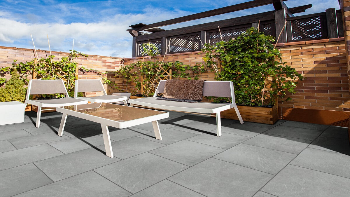 outdoor statement tile patio design