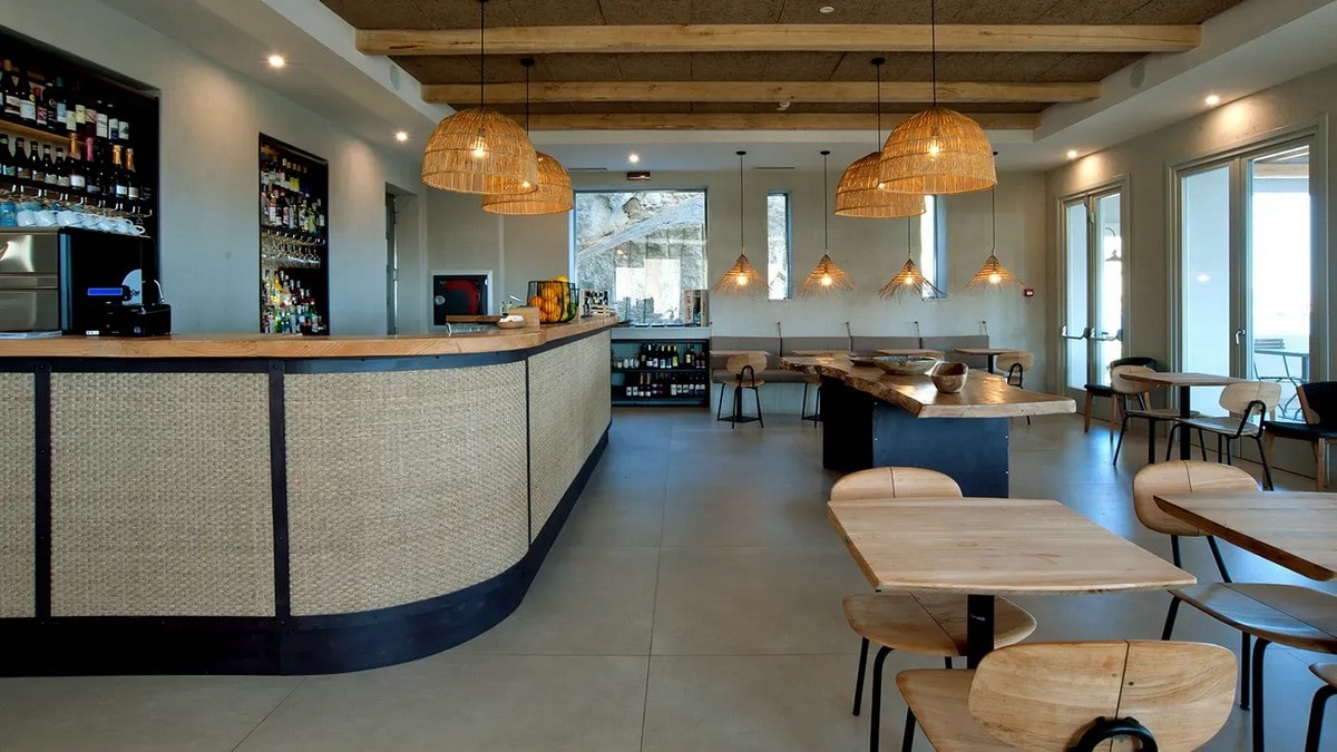 Stain-Resistant Tiles for Restaurants