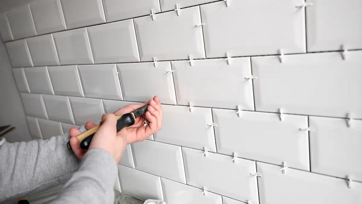 How to Use a Tile Spacer Properly
